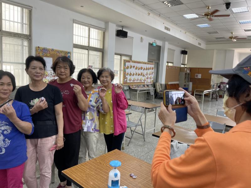 學員開心的分享作品