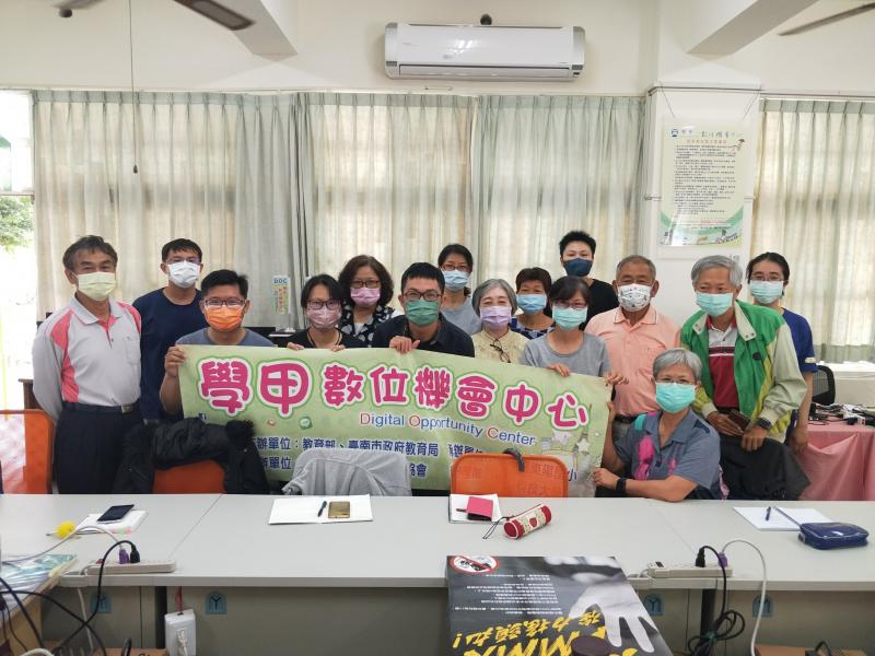 360度環景環物攝影班大合照