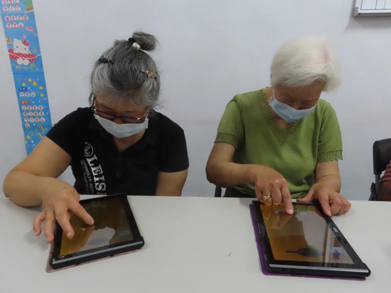 0000000000000000000000000000000000000000000000000000000000000000000000