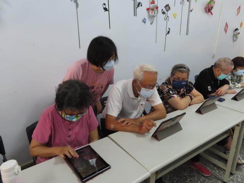 000000000000000000000000000000000000000000000000000000000000000