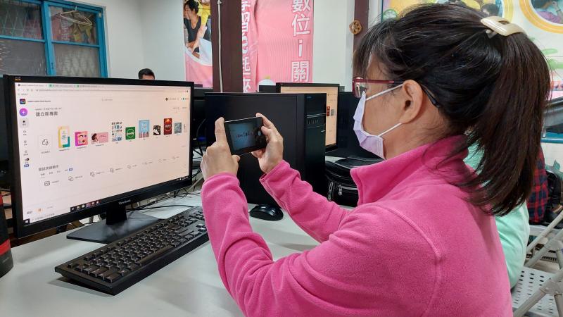 學員紀錄操作情況