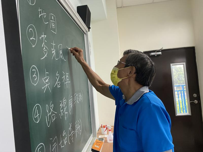 填寫問題~有獎品