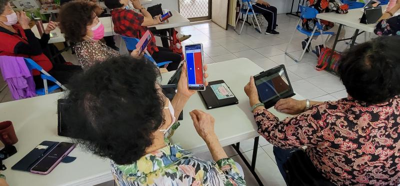 上課候用kahoo給大家練習網路回答並計分