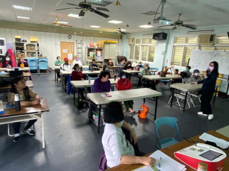 學員開心的學習數位應用