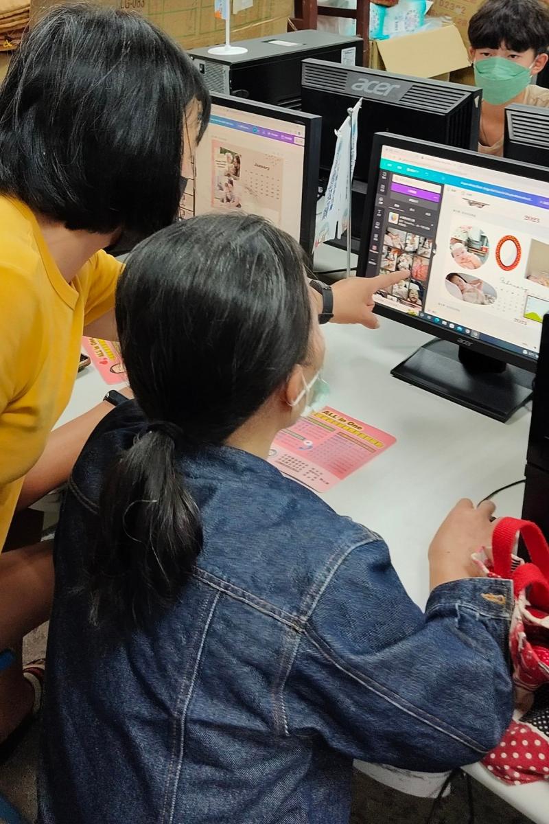 老師又是我最慢了，沒關係慢工出細活，編修出自己滿意的作品比較重要。