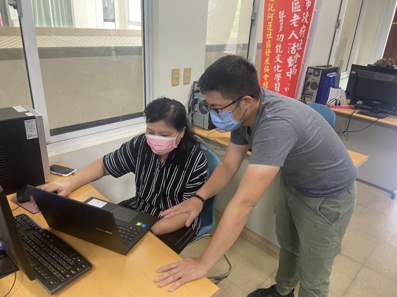 給予學員個別輔導