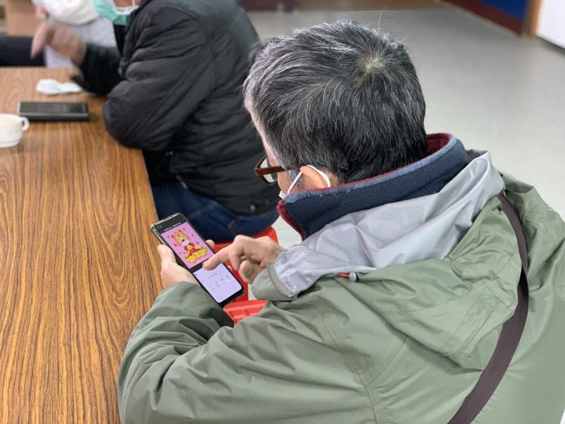 練習使用美圖秀秀製作排版圖案