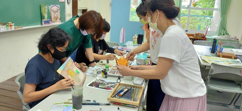 老師講解手繪圖稿如何編輯順序