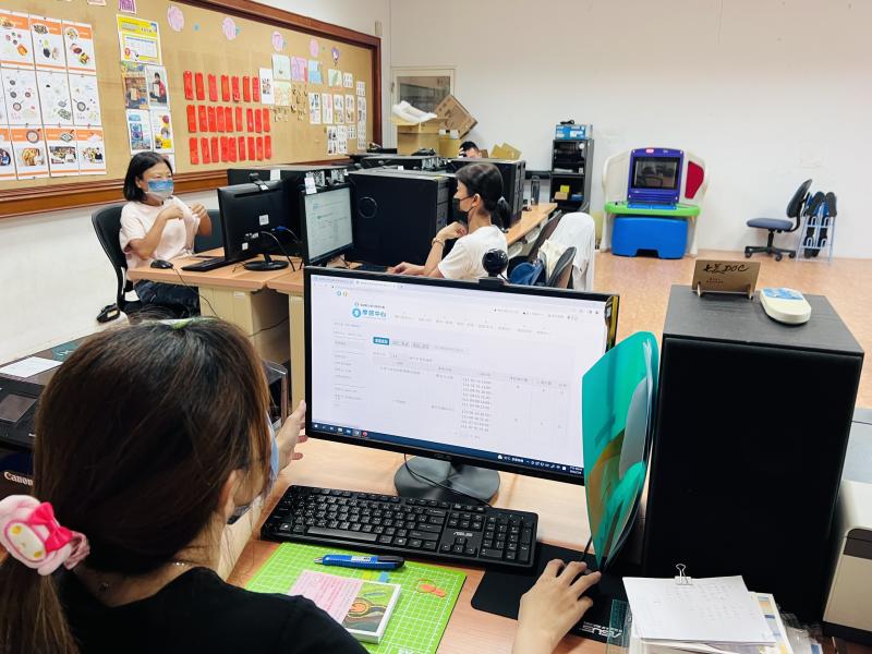 講師操作如何進入偏鄉數位應用精進計畫-學習中心