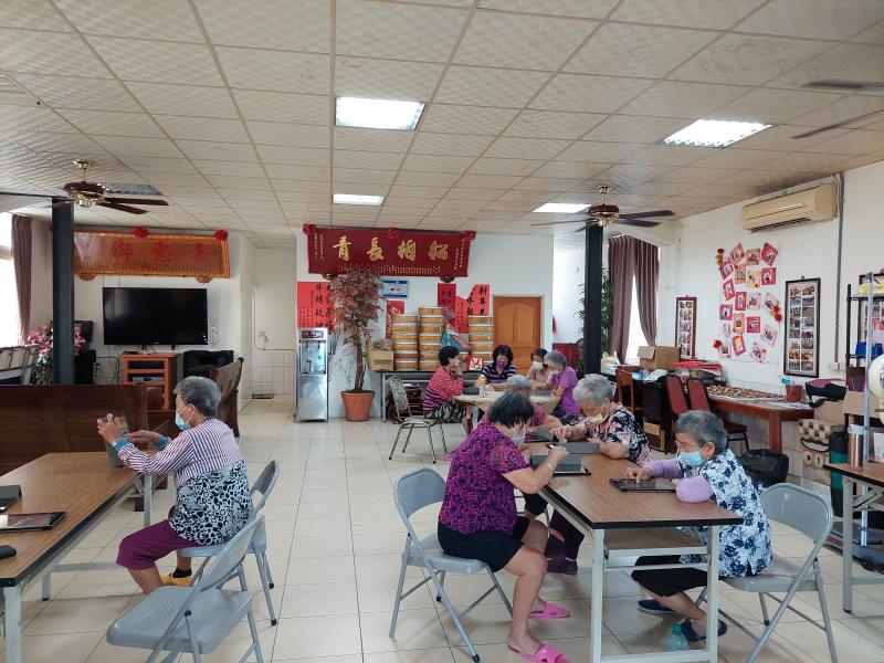 大家一起來玩平板