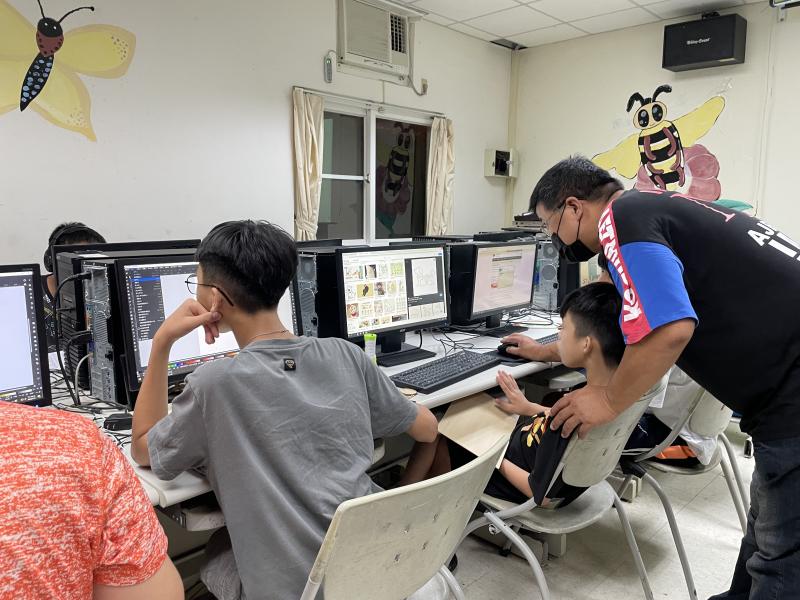 講師教學員搜尋網路圖片