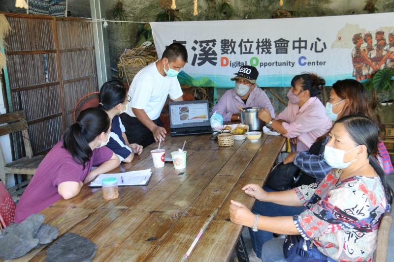 請部落美食_嗡嗡私廚來教授創意料理