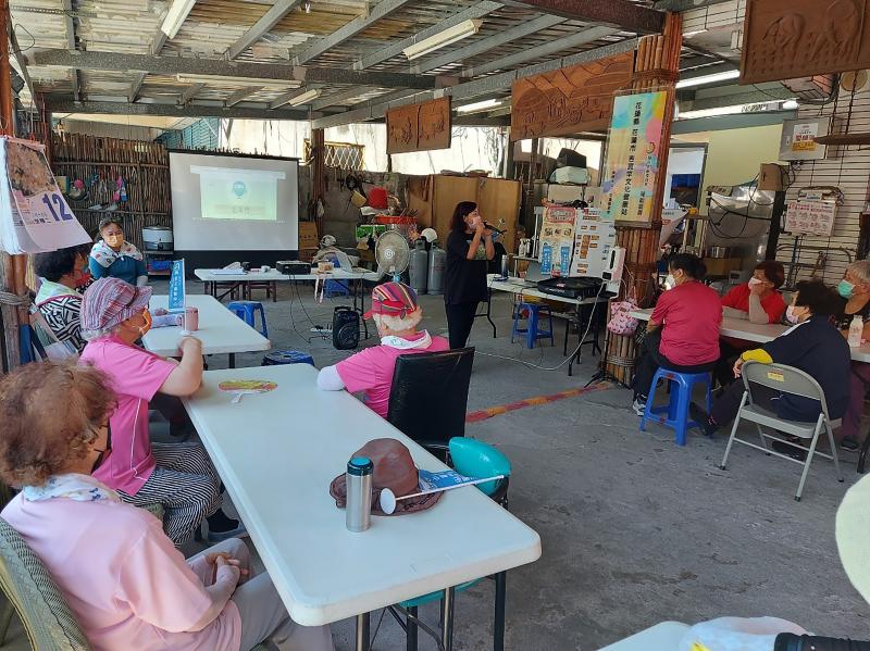 講師宣導及教學講解