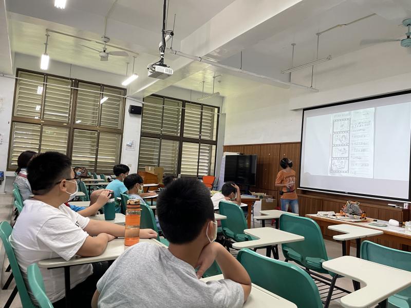 阿咪老師帶領孩子認識動畫的順序