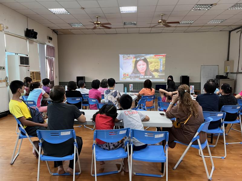避免成為網路霸凌的加害者，透過影片播放建立民眾正確知識。