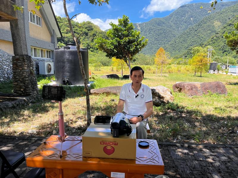 受訪學員為武塔部落知名韋老師。