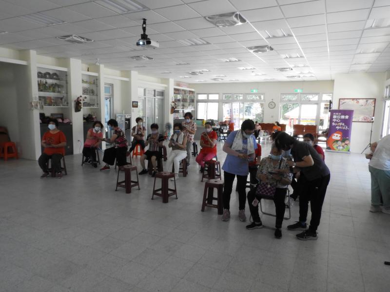 長輩很願意學習