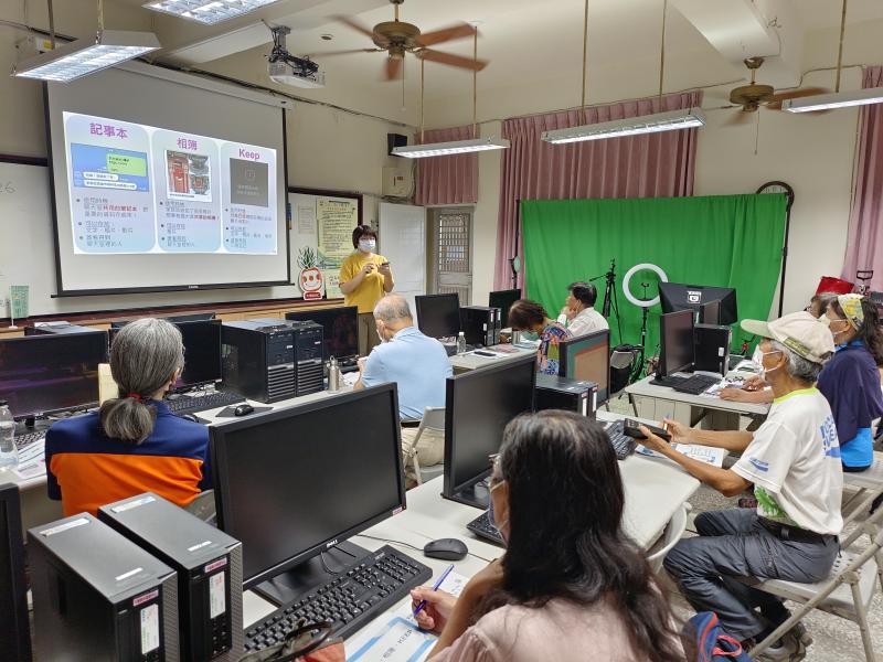 你有用過Line的記事本、相簿及Keep功能嗎?