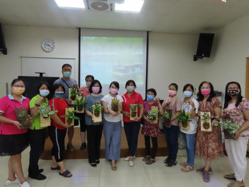 謝謝這些為我們付出的志工