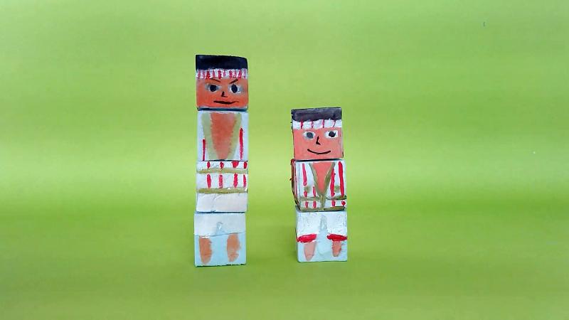 學員製作動畫人偶，這是他與阿公。