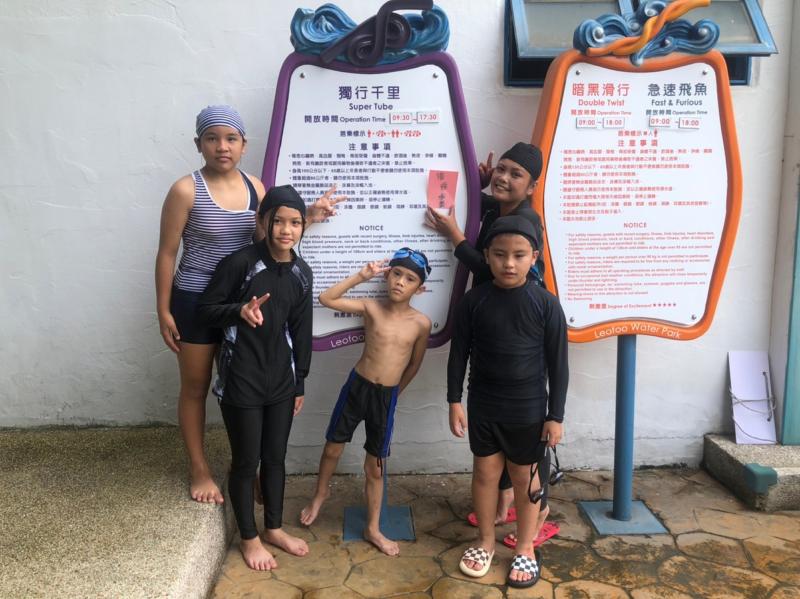 完成任務關卡，立即拿手機記錄下來。