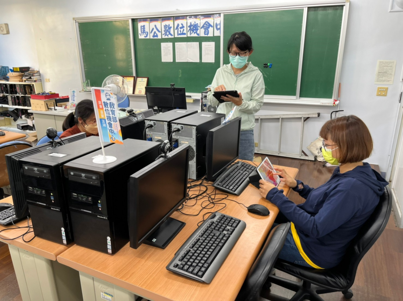 今天請到了講師意婷來介紹使用手機拍照的技巧