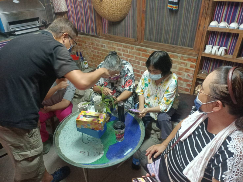 因為疫情的影響導致行動分班課程的執行，真的是住院疫情能夠獲得持續且有效的控制，數位中心在各項的課程執行上也才能更順利，我們大家一起加油