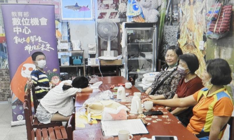 阿姨們都很期待這次的課程