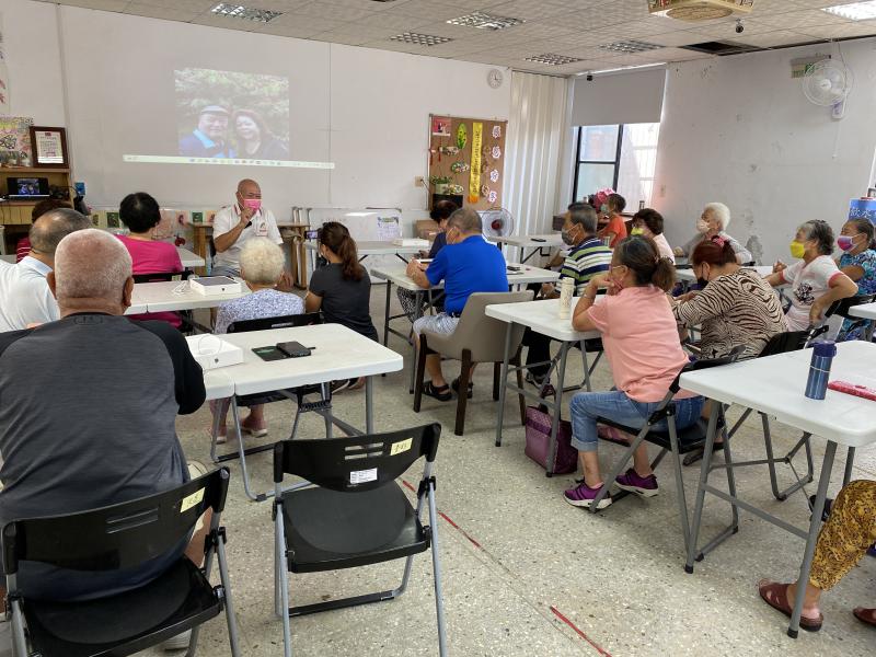 長者分享他選的照片故事