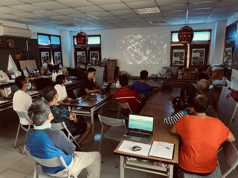 老師介紹空拍的訣竅