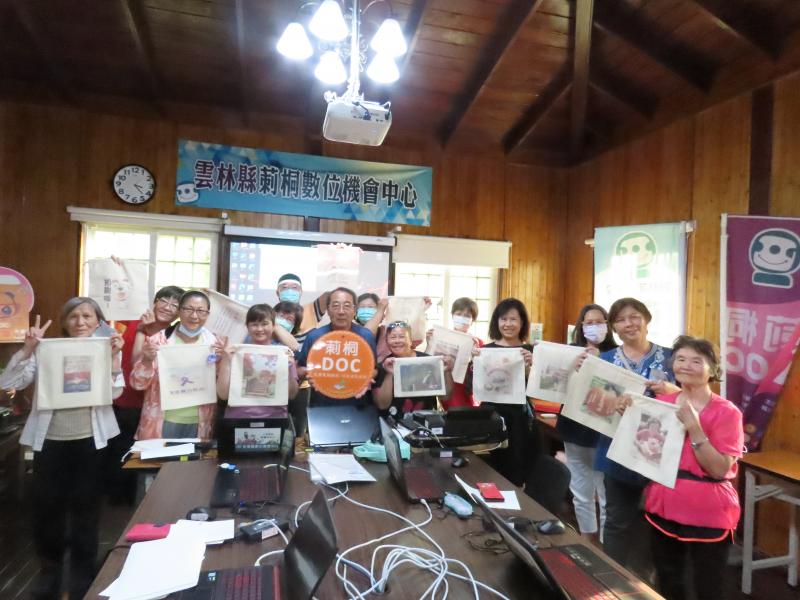 每個學員都很興奮的說好神奇喔 大家都收穫滿滿的回家