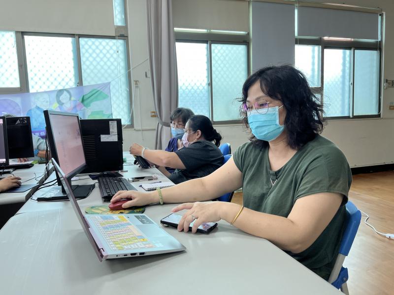 對於使用者使用，簡單、快速又方便，學員學成能夠方便應用。