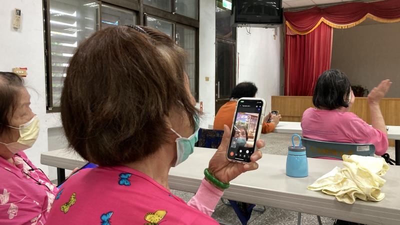 GOOGLE MEET的會議室功能