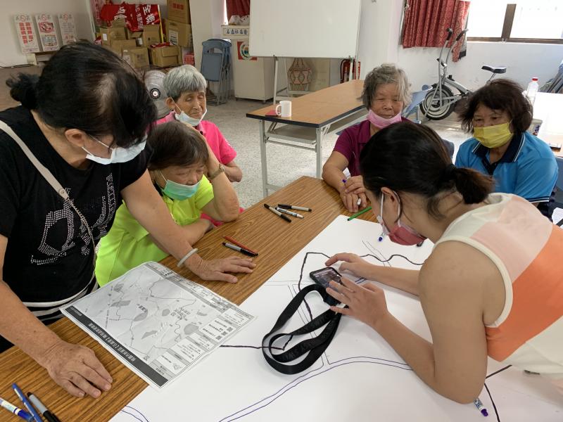 用手機可以查詢街景地圖