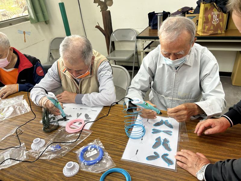 雖然學員一開始畫的並不好，但在學習過程中越畫越美麗