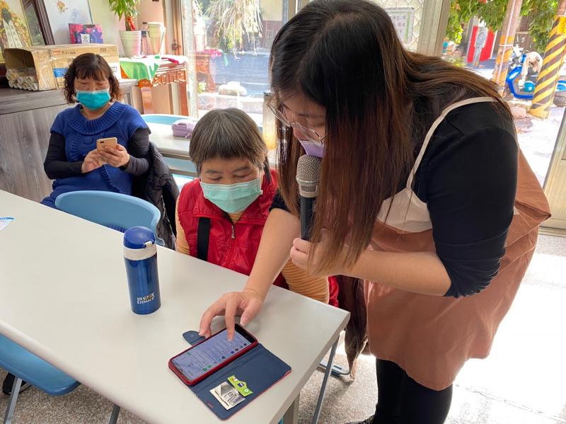 講師一對一指導學員