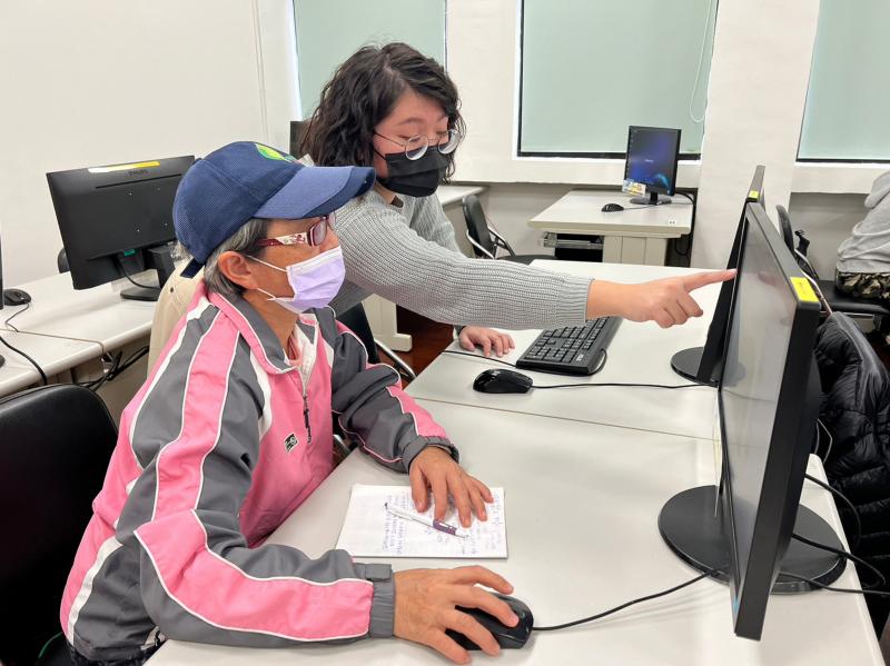 加入地圖景點、路線、自駕或大眾運輸方式