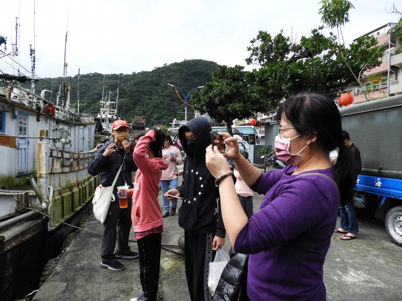 講師先介紹今天的遊程跟課程文化內容的解說。