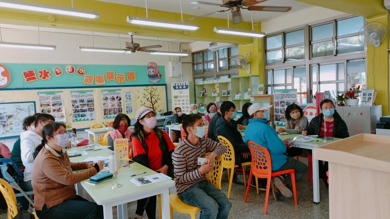 認真學習的畫面最美