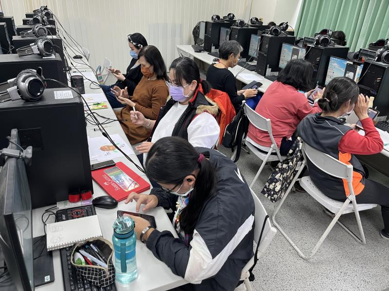 學員自行設計圖案