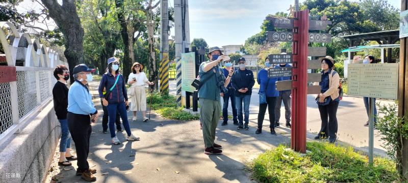 講師示範LINE@ APP的操作