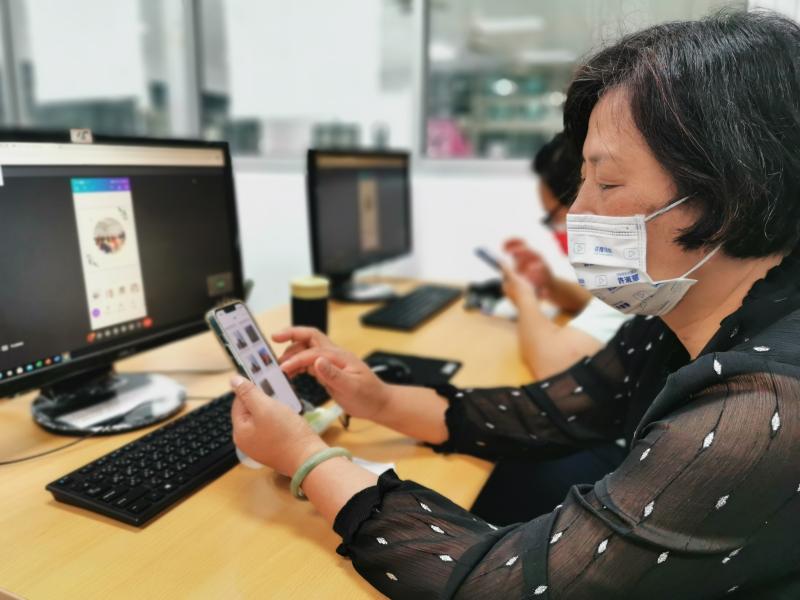 學員進行相簿管理