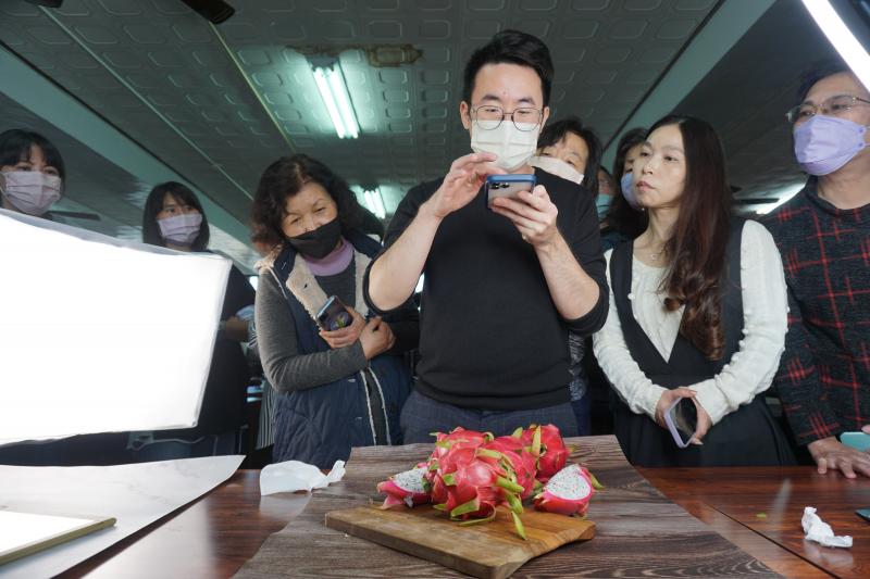 攝影鏡頭的角度與線條美感的建立