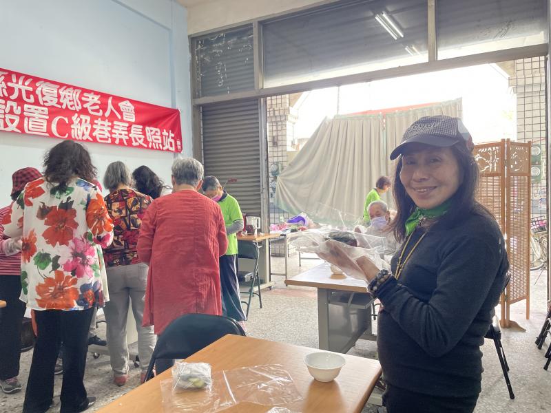 學員開心秀出飯糰