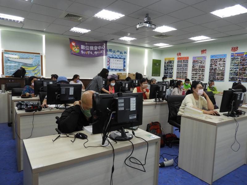 學員很踴躍參與