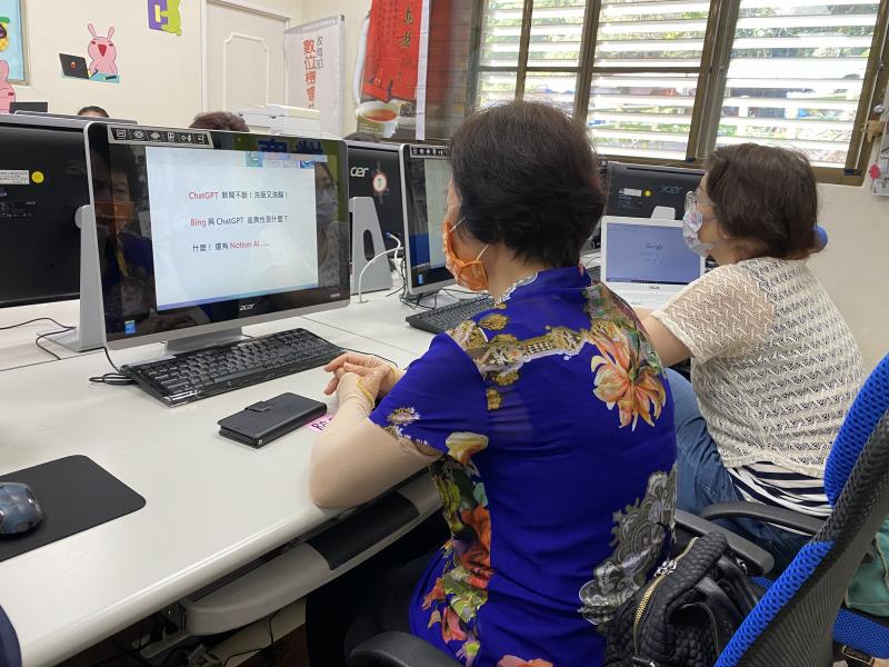 簡單介紹目前常被提及的聊天機器人，ChatGPT、Bing、Notion AI等。