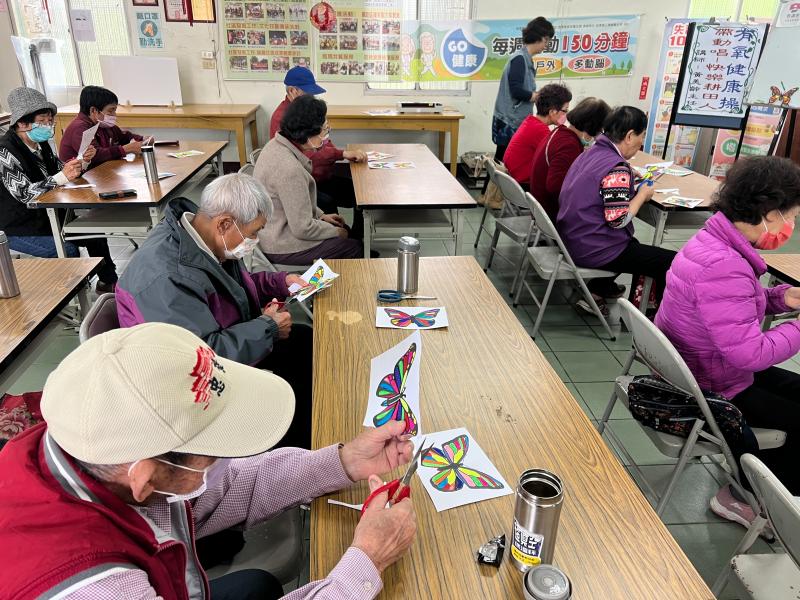 努力剪自己的作品