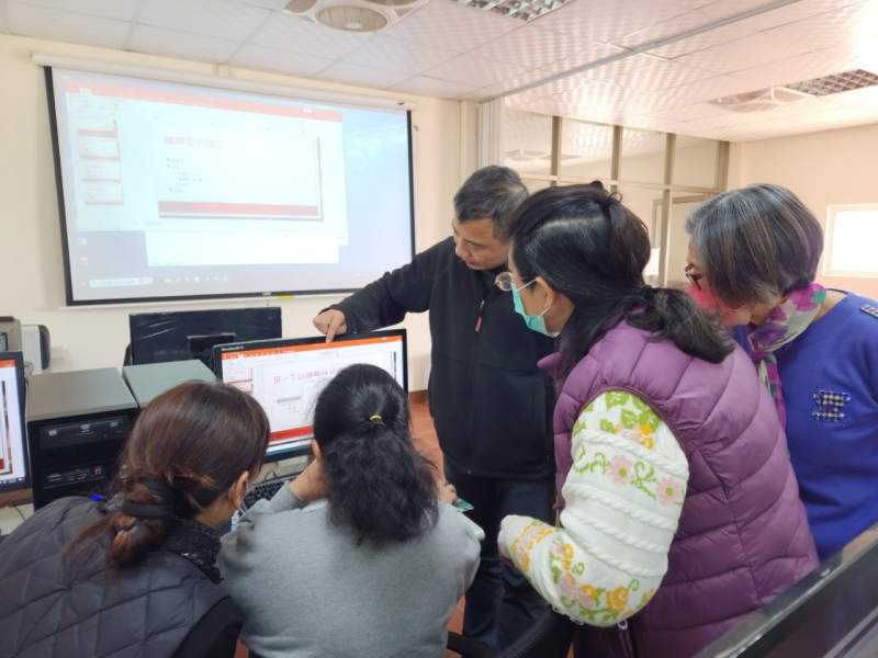 聽不懂的題目，老師集中不懂的學員再詳細說明一次