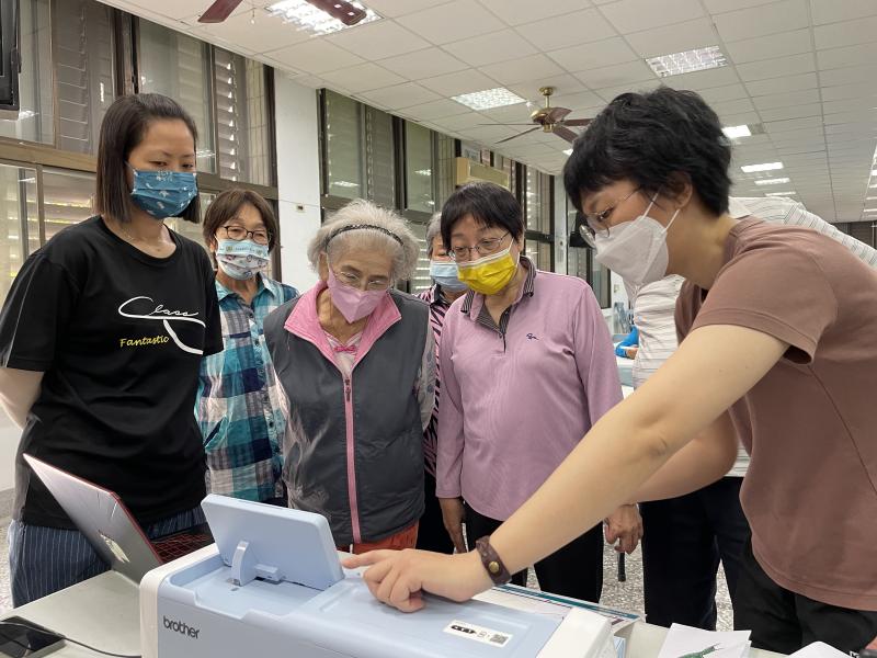 講師介紹裁藝機的用途