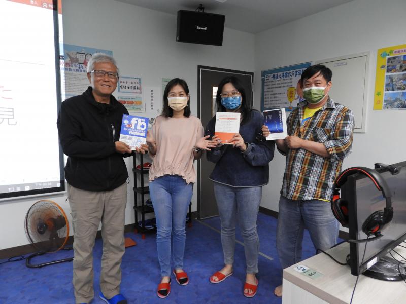 學員上課互動湧躍，講師獎勵學員